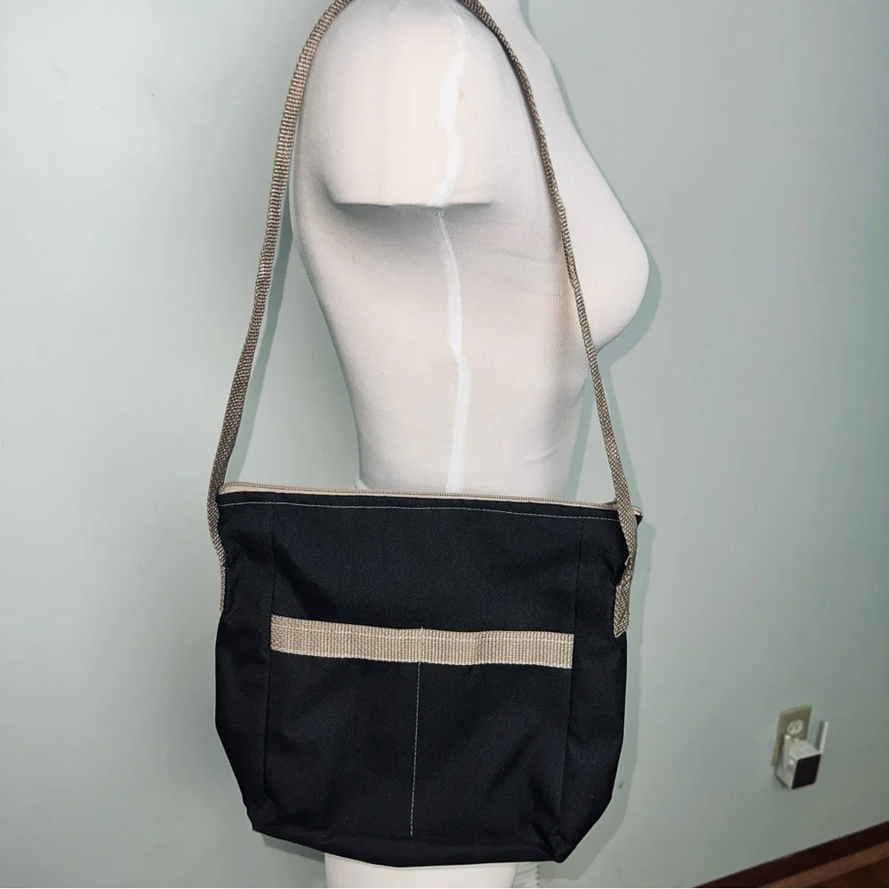 I Bags Handmade in USA Black & Tan Canvas Shoulder Bag Organized Compartments